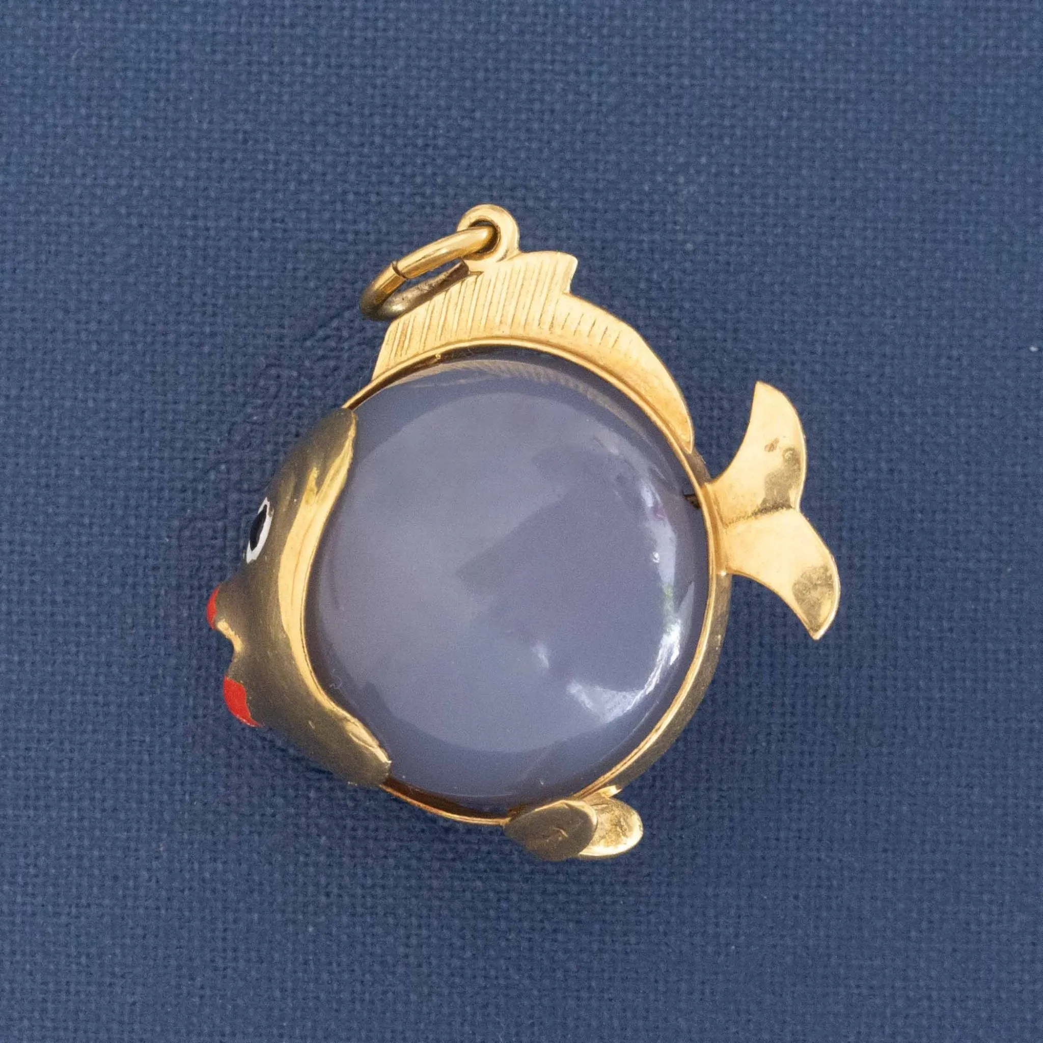Vintage Chalcedony Fish Charm/Pendant