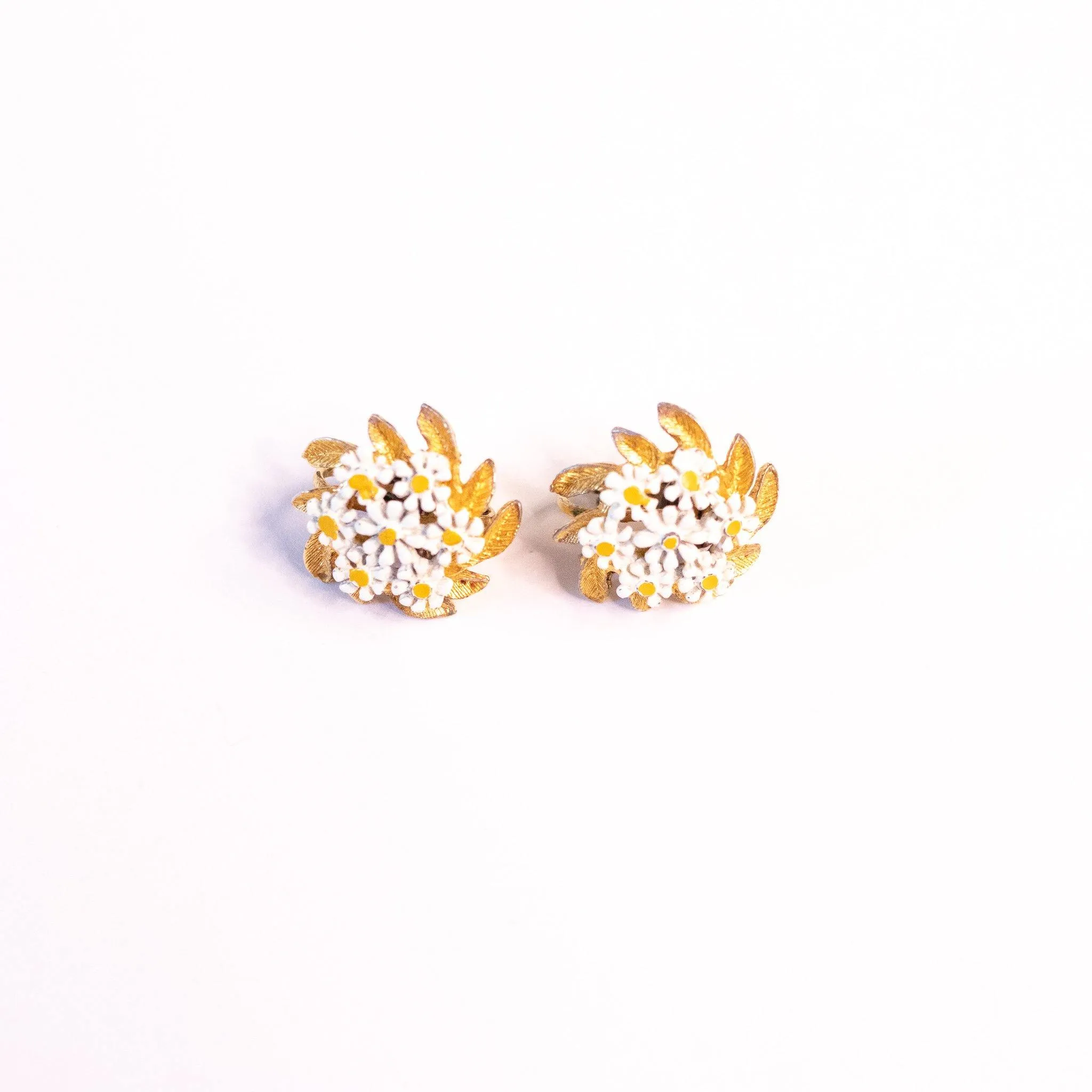 Vintage Daisy Pinwheel Earrings