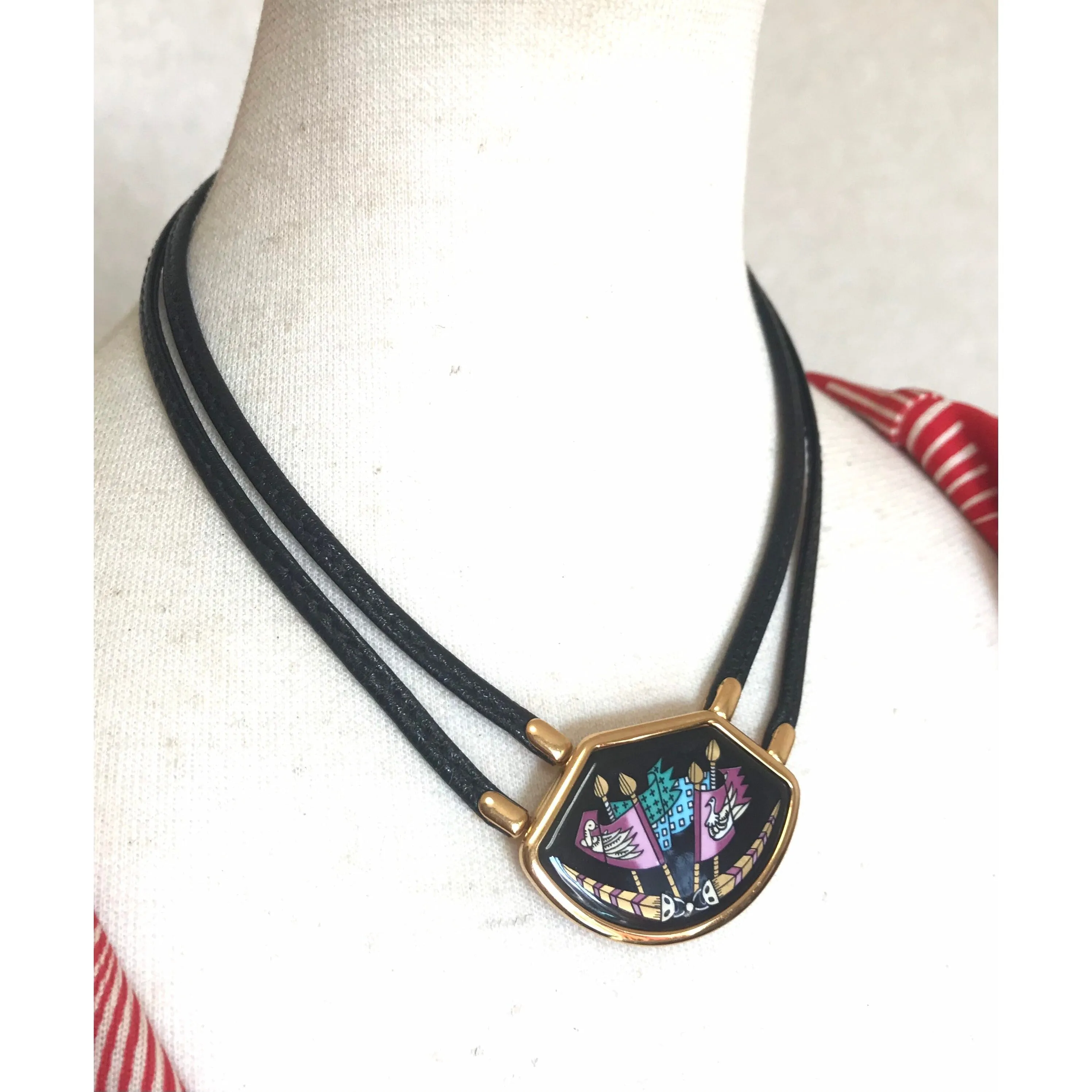 Vintage Hermes black necklace with bird and flag printed enamel pendant top. Ceramic jewelry piece. 060531r2