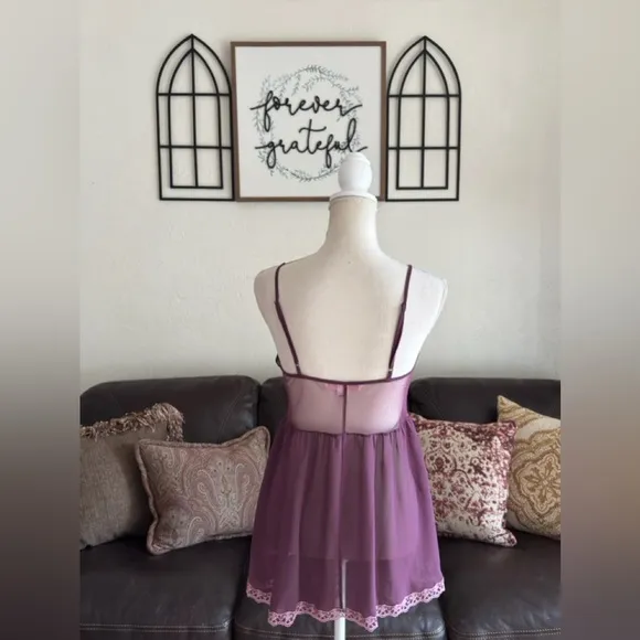 Vintage Victoria’s Secret Floral Embroidered Front Tie Sheer Babydoll Slip Sz S