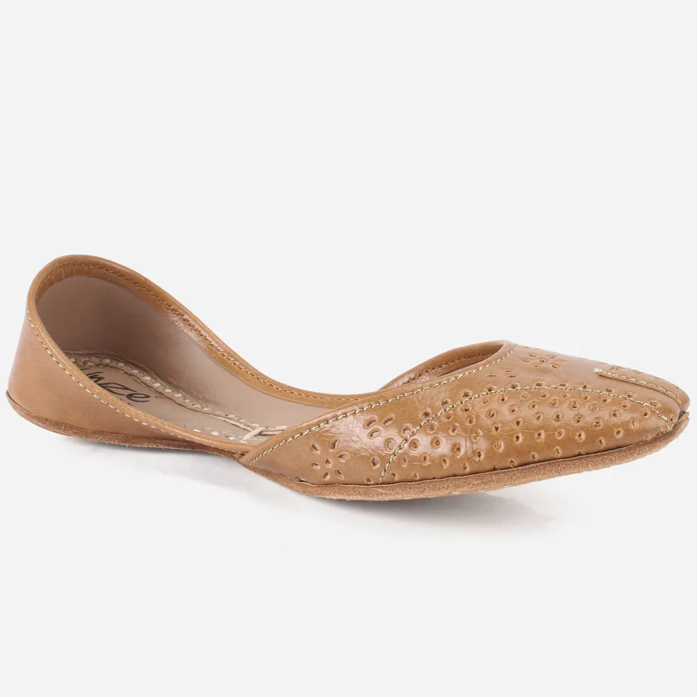 Women "MIA" Plain Flat Khussa